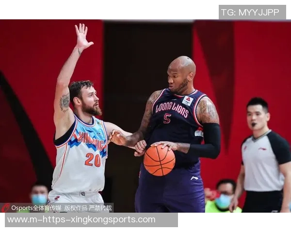 鹈鹕队与公牛队激战正酣谁能在这场对决中笑到最后 鹈鹕队与公牛队激战正酣谁能在这场对决中笑到最后