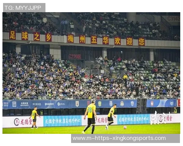 11月26日足球明星齐聚赛场展现激情与荣耀的精彩时刻